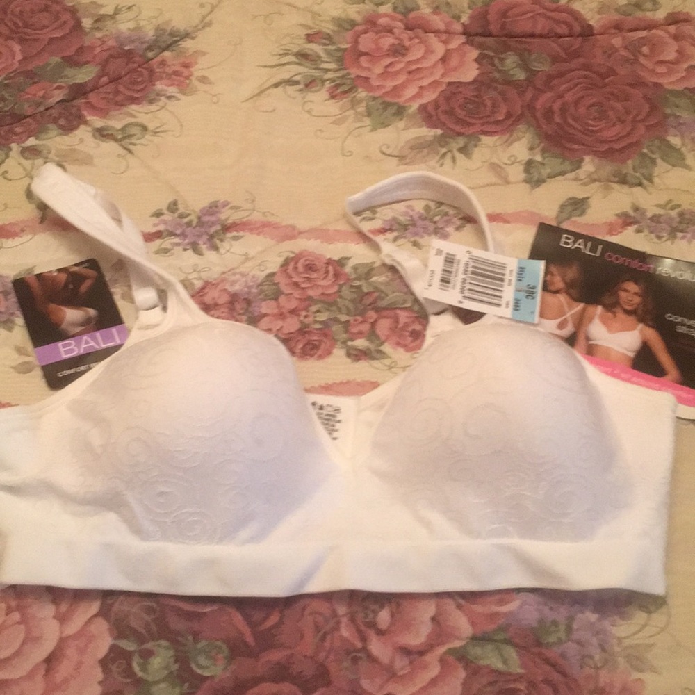 Bali Bra 38c New w Tags